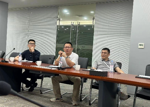 热烈欢迎吉利耀宁集团与舒茨曼公司高层参观上海新纪元机器人有限公司